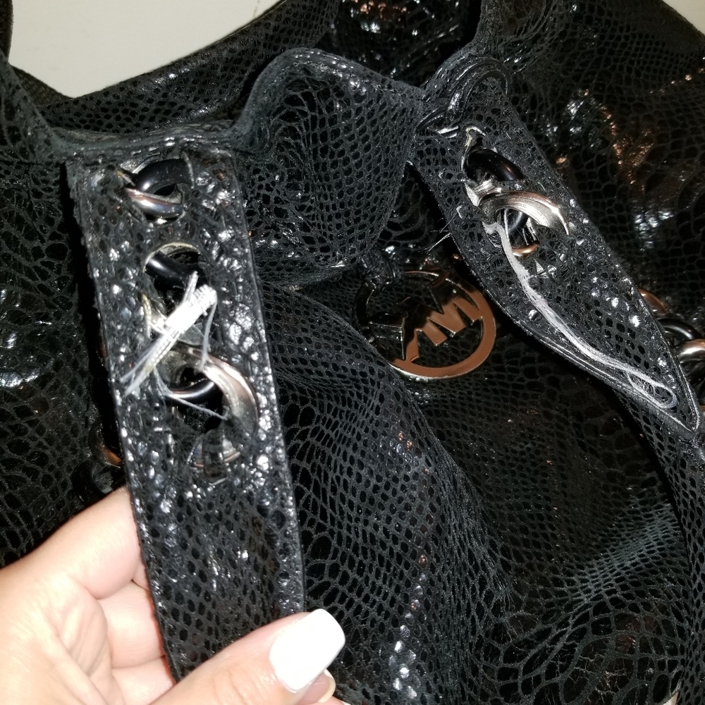 Michael Michael Kors Black Python Embossed Leathe… - image 4